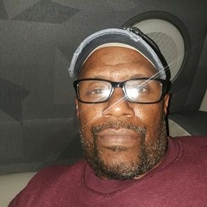 Meet your Posher, Cedric